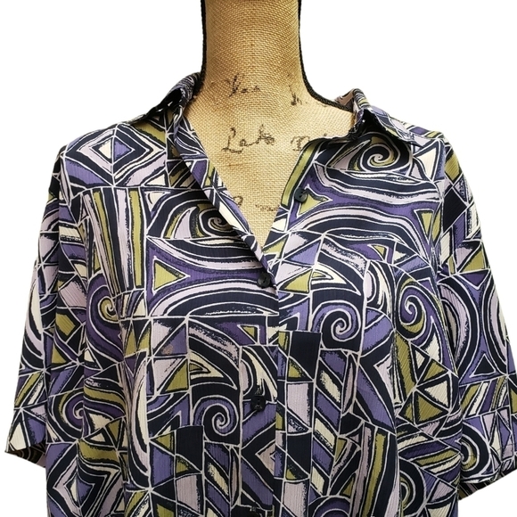 Maggie Barnes Purple Chartreuse Abstract Short Sleeve Button Down Top 20W - Picture 9 of 14